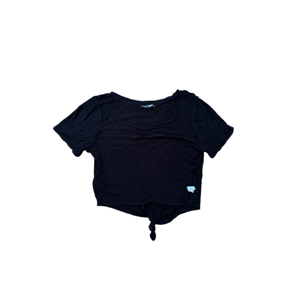 Fashion Nova Graphic Crop Top - Picture 5 of 12